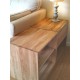 Table de chevet - cube avec tiroir en bois de chêne massif.